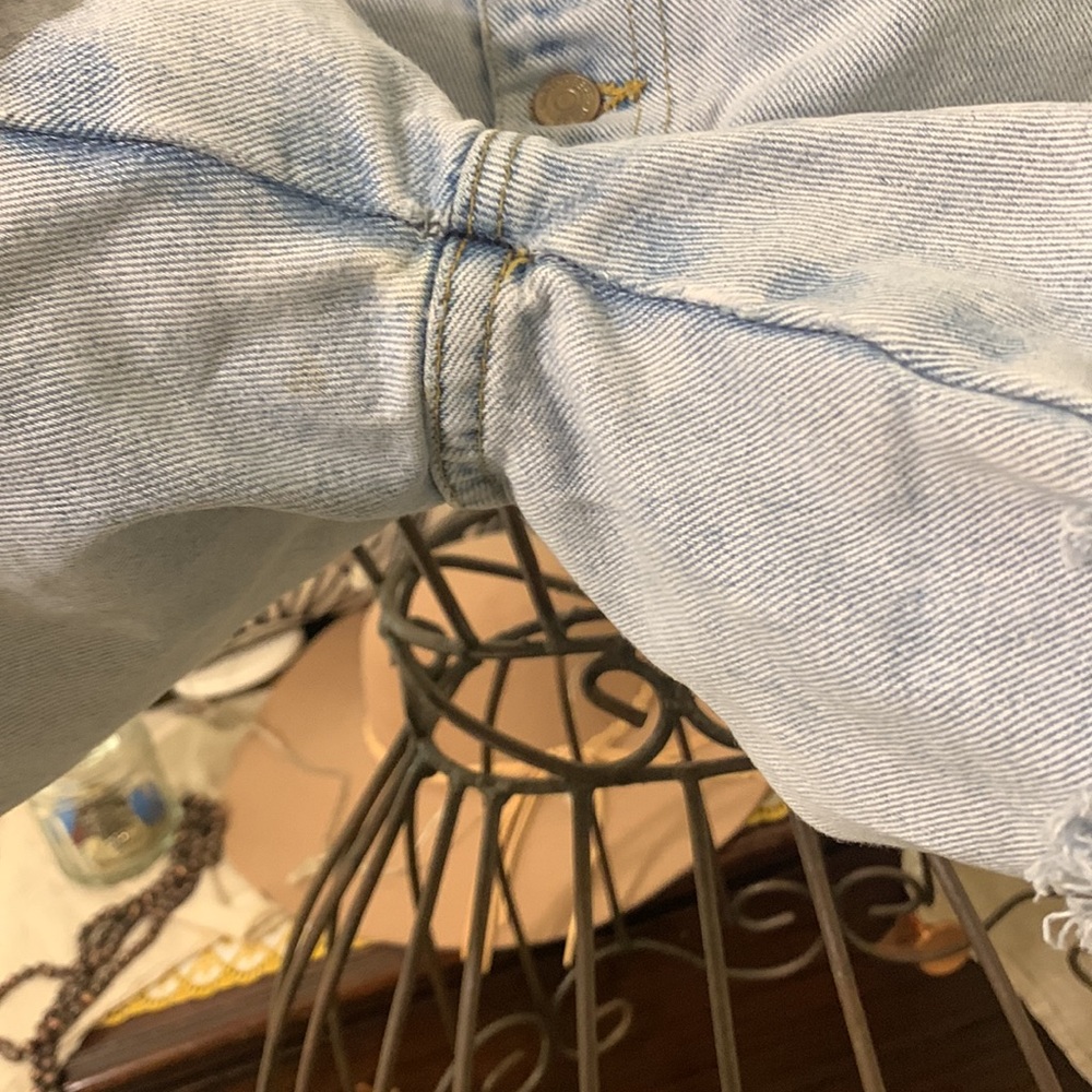 3 for $15 Sale- Vintage Pepe Jeans London England High Waisted Denim Shorts - Picture 4 of 11